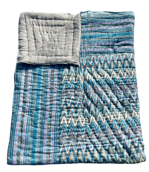 JAIPURI SCREEN PRINTED REVERSIBLE QUILT